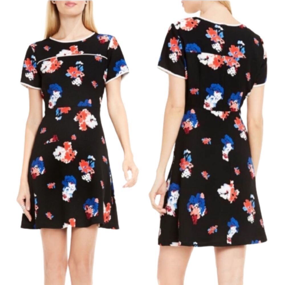 VINCE CAMUTO Traveling Blooms Fit-&-Flair Floral Dress in Rich Black Size 4
